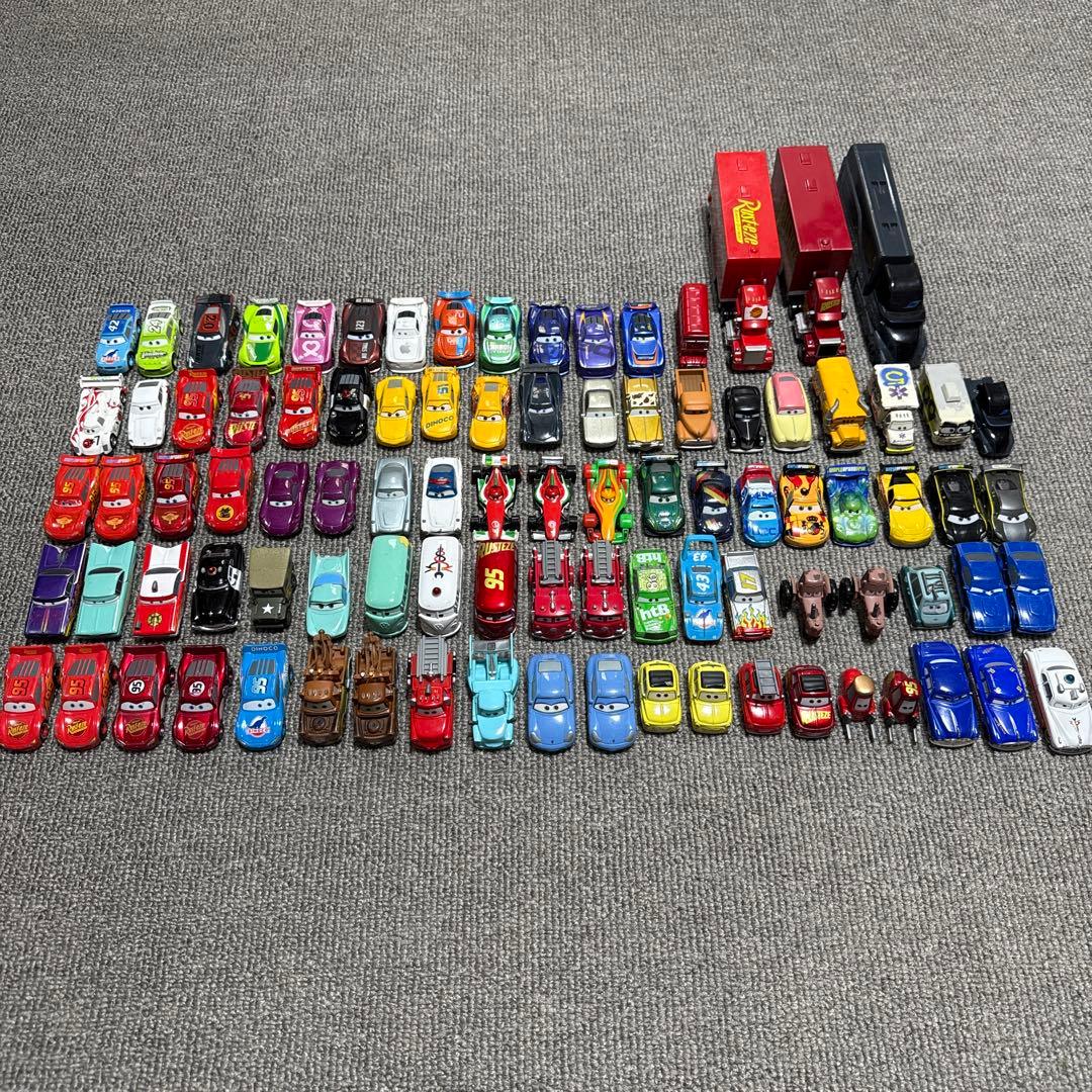 カーズ トミカ　ミニカー 大量 93台　ジャンク扱い