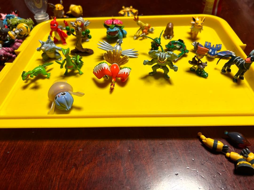 モンコレ　大量　まとめ売り　77　ポケモン　ポケッモンスター　指人形　フィギュア