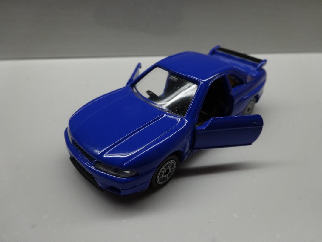 日産 スカイラインGT-R(R33) トミカ LM Limited