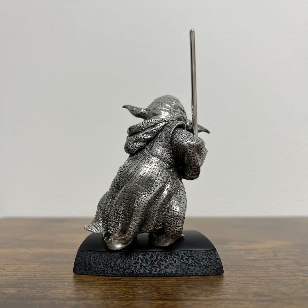  SELANGOR スター・ウォーズ フィギュリン 「ヨーダ」