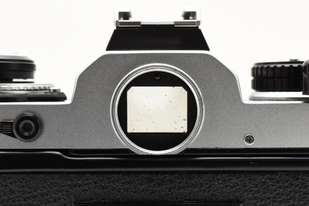 【完動品】Nikon FE Silver + Ai 50mm F/1.8