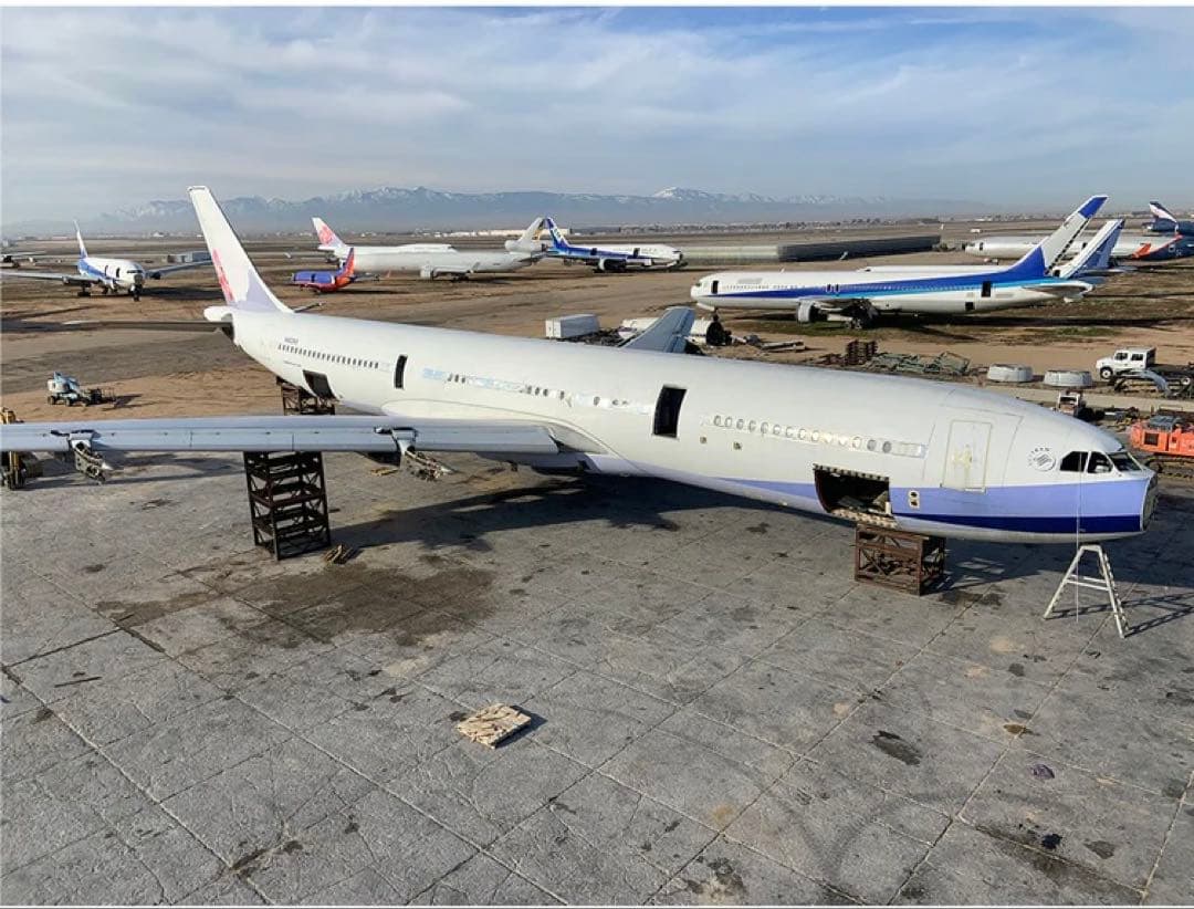 CI 中華航空 Planetags A340-300 藤色