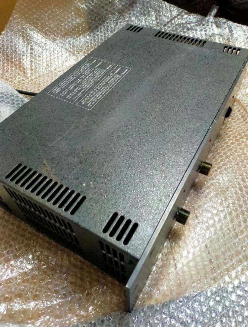 BGW　　ファンレスパワーアンプ　250D 　完動品 初期不良保証