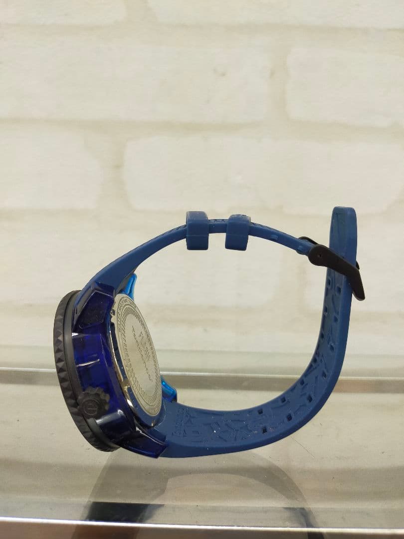 腕時計メンズ電池交換済みテンデンスTendenceフラッシュTY531003中古