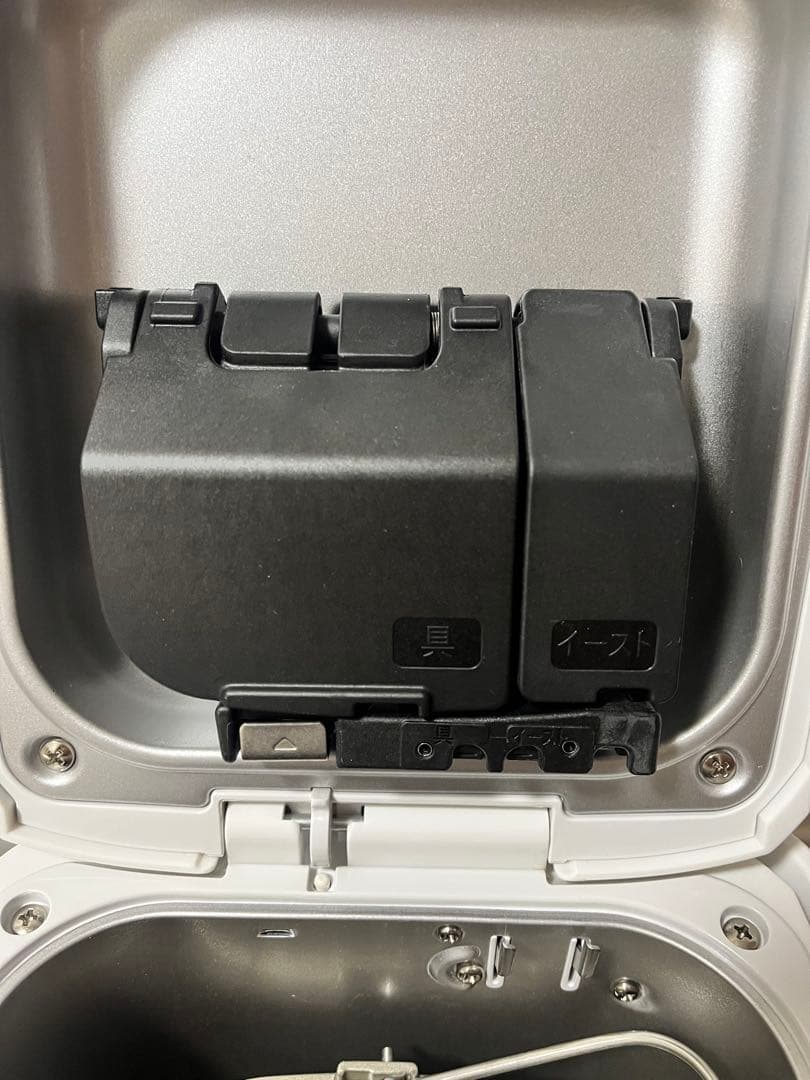 【美品】31日まで値下　象印　ホームベーカリー 自動投入　BB-ST10-WA