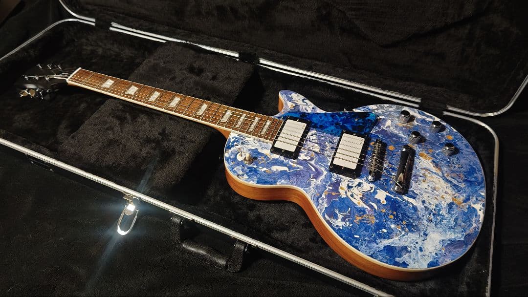 レスポールタイプ　エレキギター フルイドアート