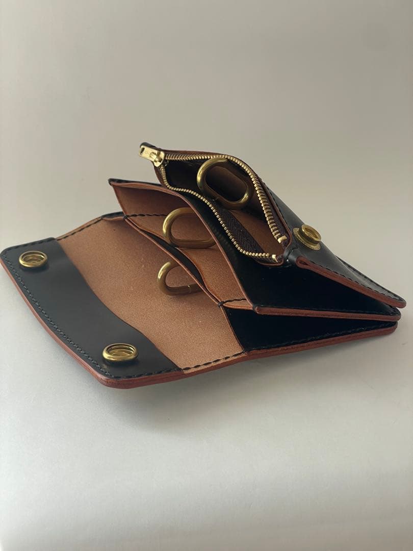 【制作入れ替えのため値下げ】ミドルトラッカーウォレット／　メンズ　レディース本革