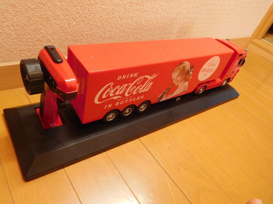 コカ・コーラ トレーラー ハンドル型ラジコン