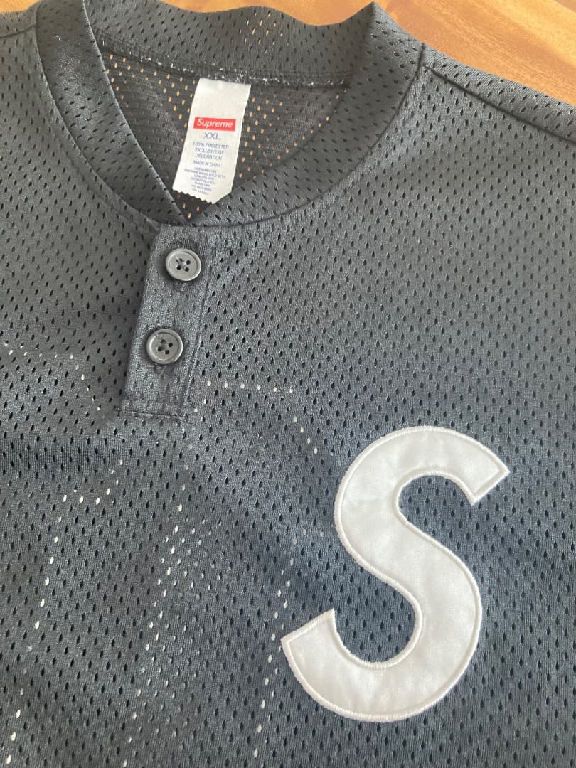 supreme SロゴメッシュTシャツ