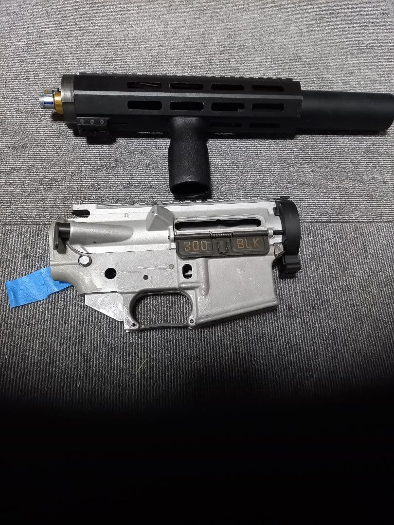 東京マルイ　QDハンドガード　アッパーロアレシーバー　レア　希少