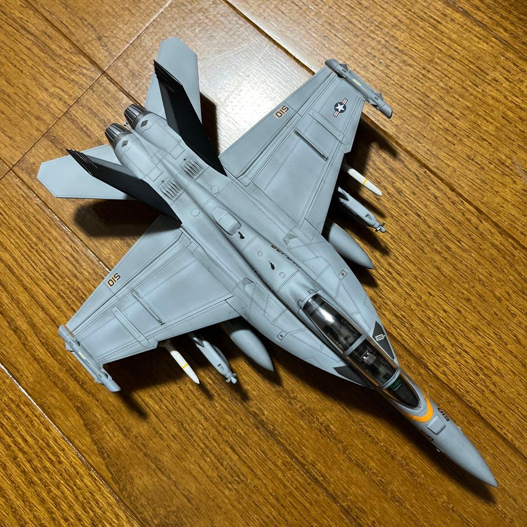 プラモデル完成品1/72EA-18Gグラウラー