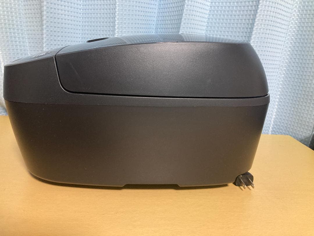 ★美品★23年製 タイガーJPV-C100 真空圧力IH炊飯ジャー5.5合炊き