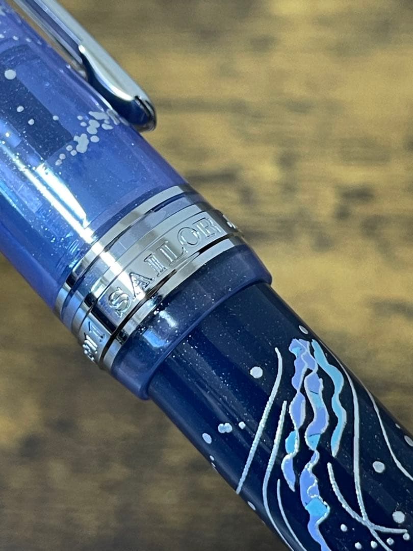 未使用　カ.クリエ プレミアムクロス×プロフェッショナルギアスリム 海月　万年筆