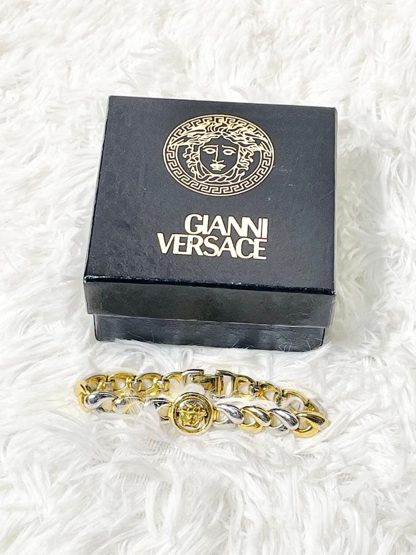 GIANNI VERSACE ジャンニヴェルサーチ メデューサ ブレスレット