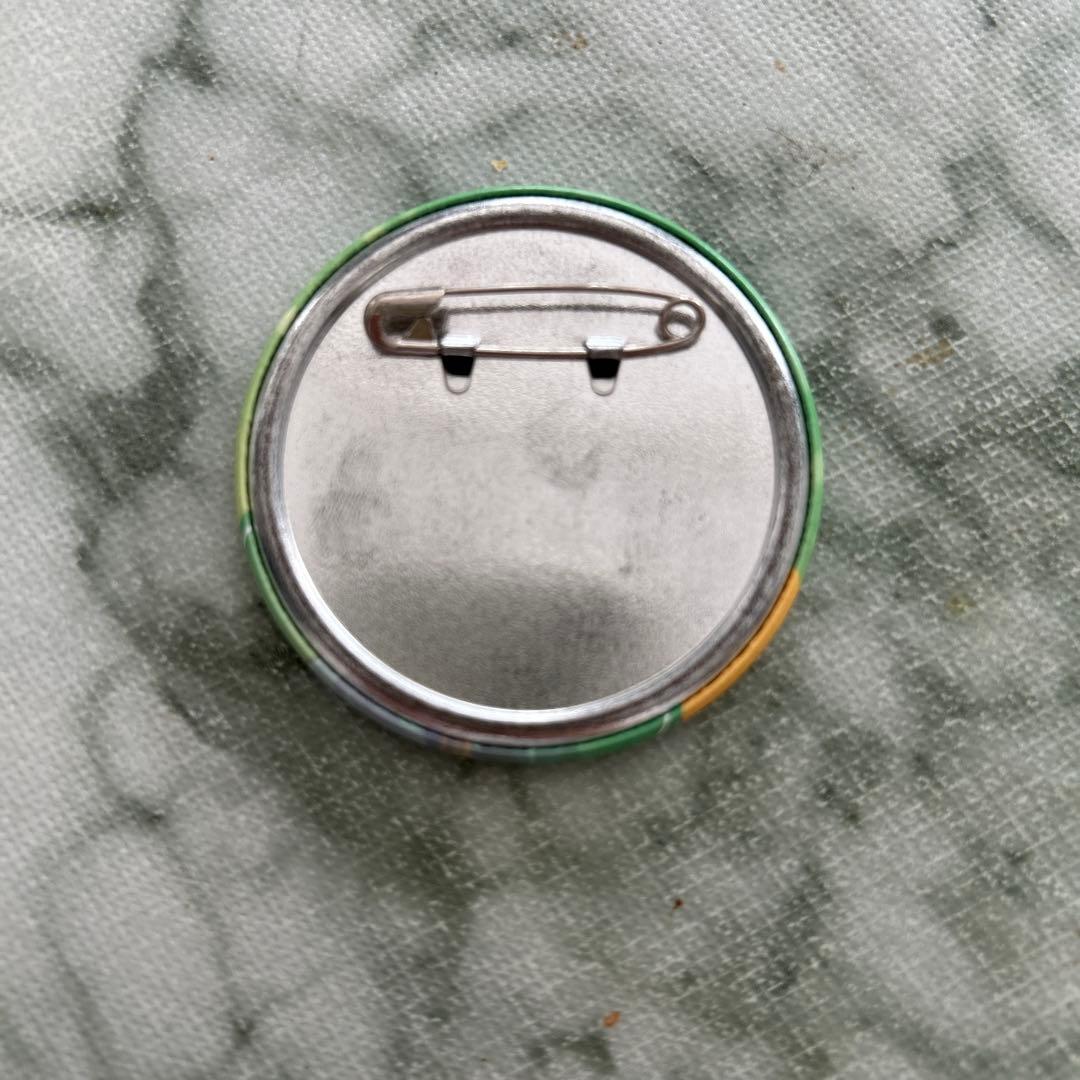 ウマ娘 サイレンススズカ 缶バッジ 公式 制服