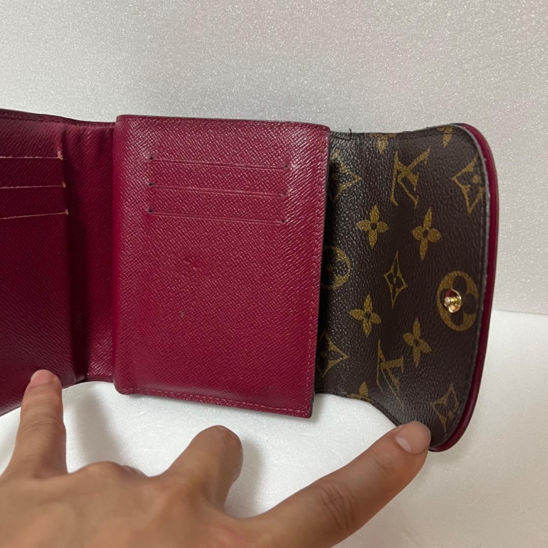 ルイヴィトン　モノグラム　財布　フューシャ　アリアンヌ　M62036
