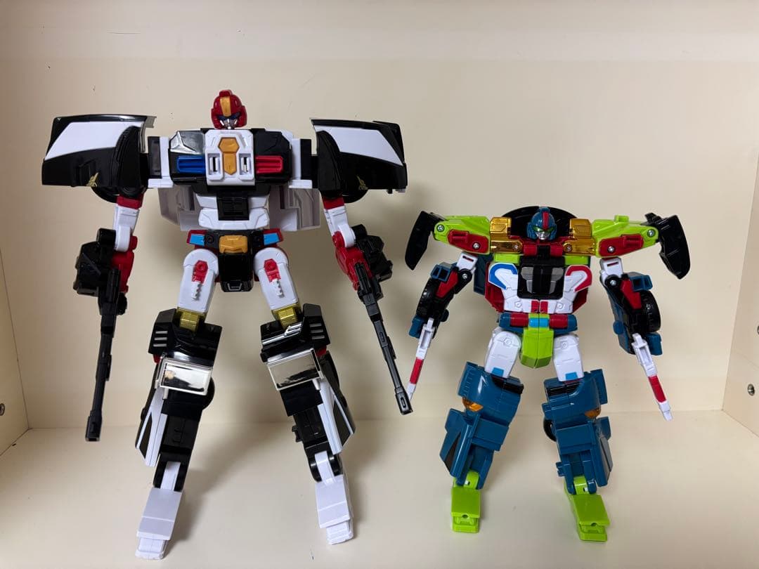 【yt835hnac】ハローカーボット　パトロールガイズ　箱無し