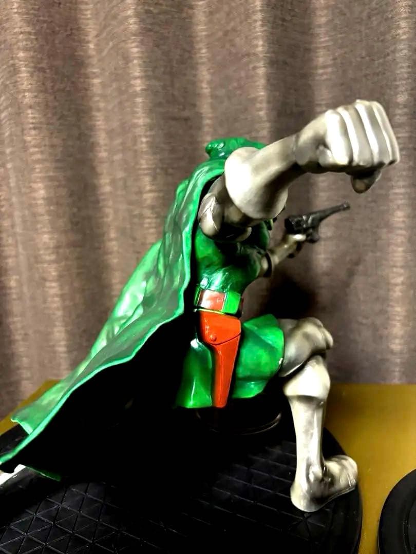 一点物 原作版 ドクター・ドゥーム ガレージキット 塗装済 完成品 フィギュア