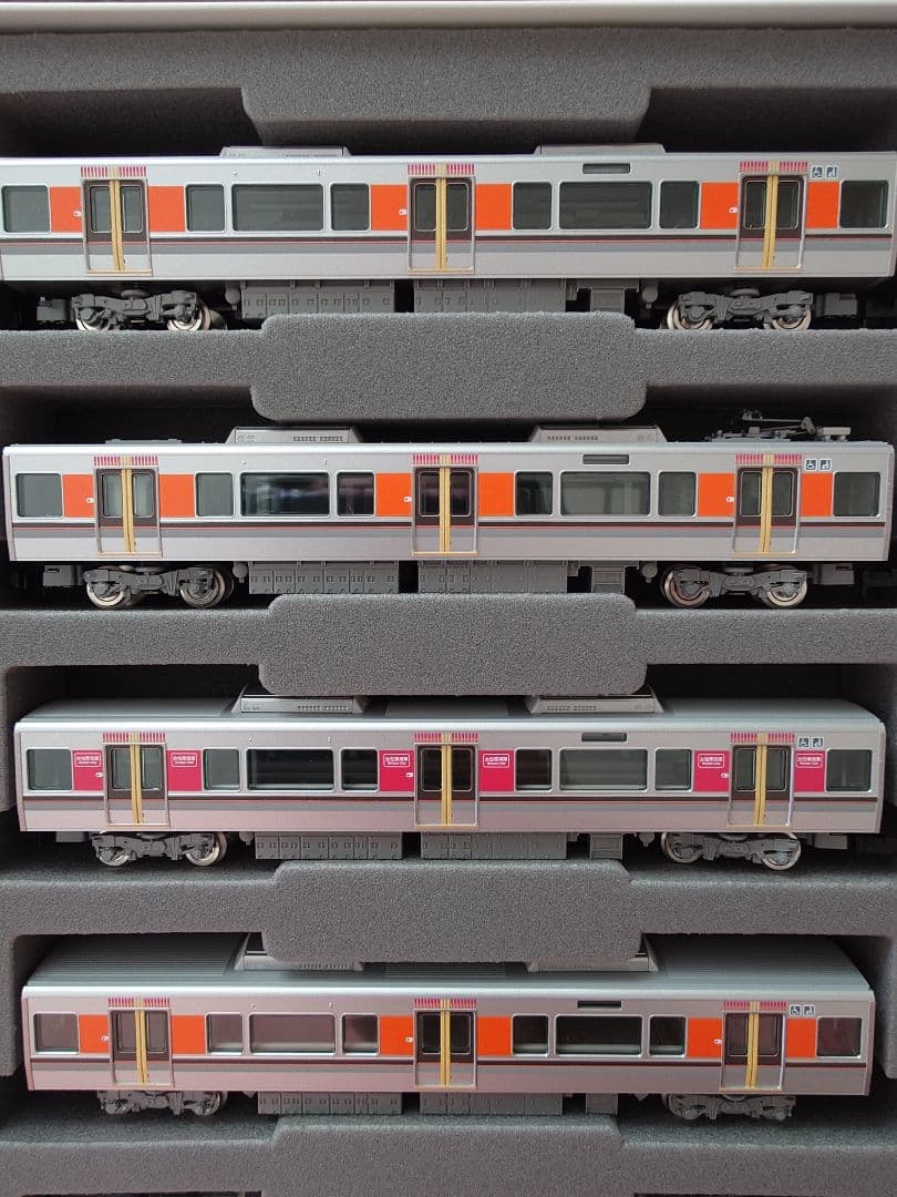 JR 323系通勤電車(大阪環状線)基本セット ＋ 増結セット