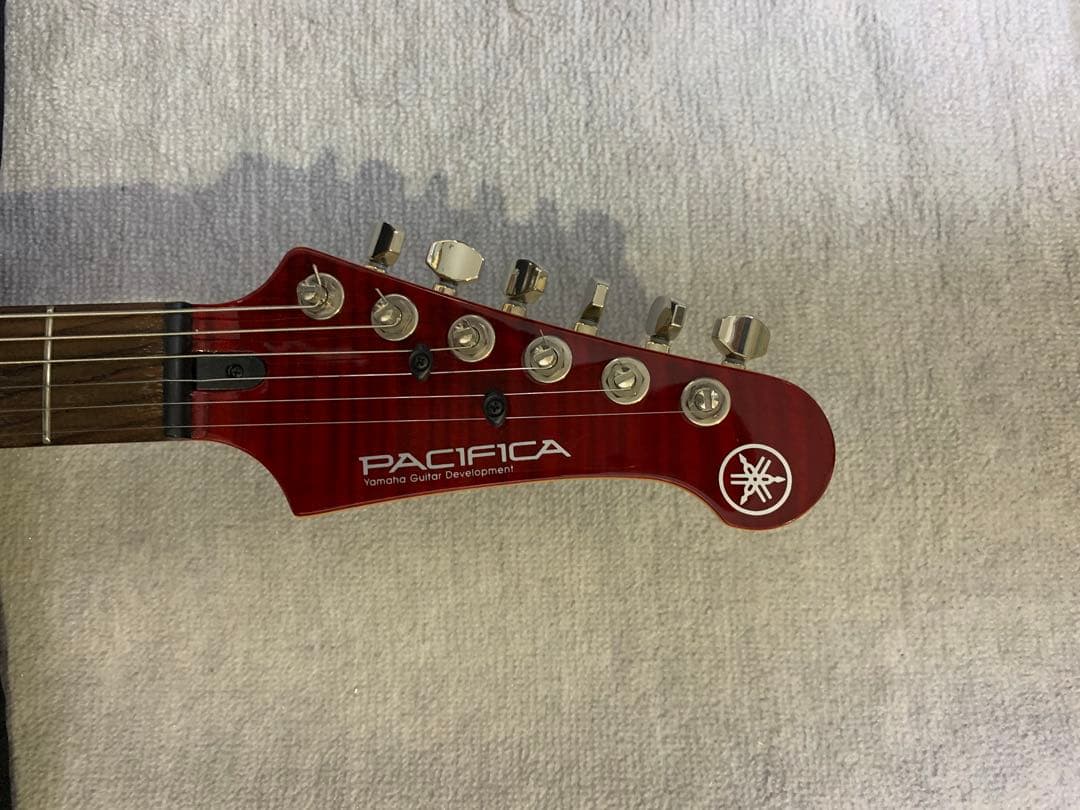 YAMAHA pacifica　PAC612VⅡFMX