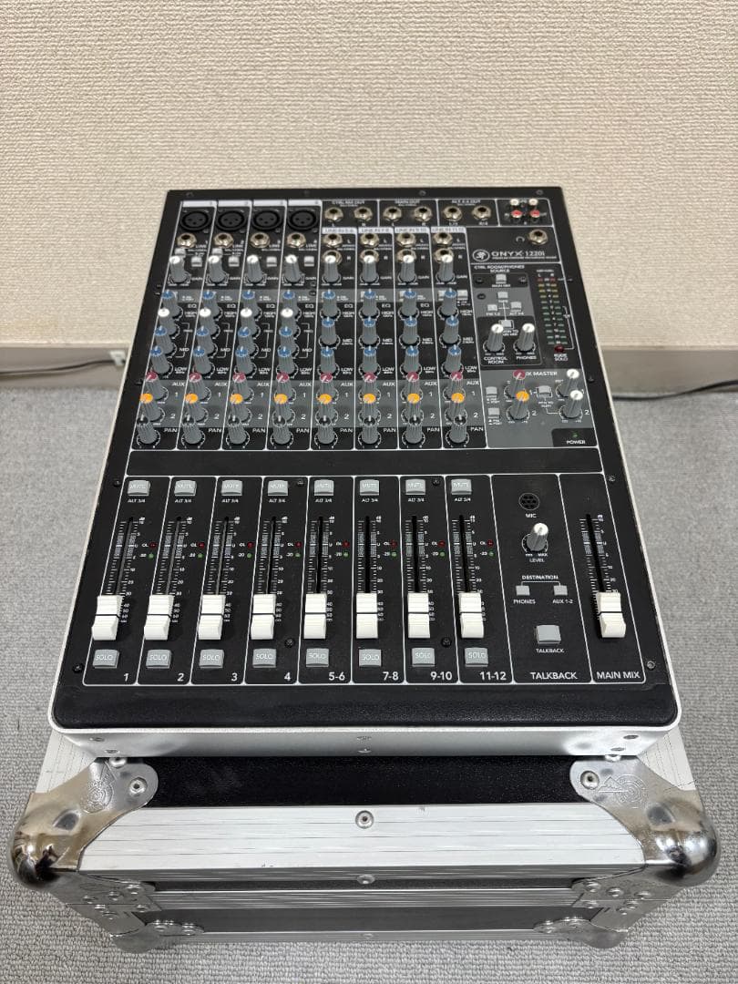 【動作未確認】Mackie Onyx 1220i 専用ケース・オヤイデケーブル付