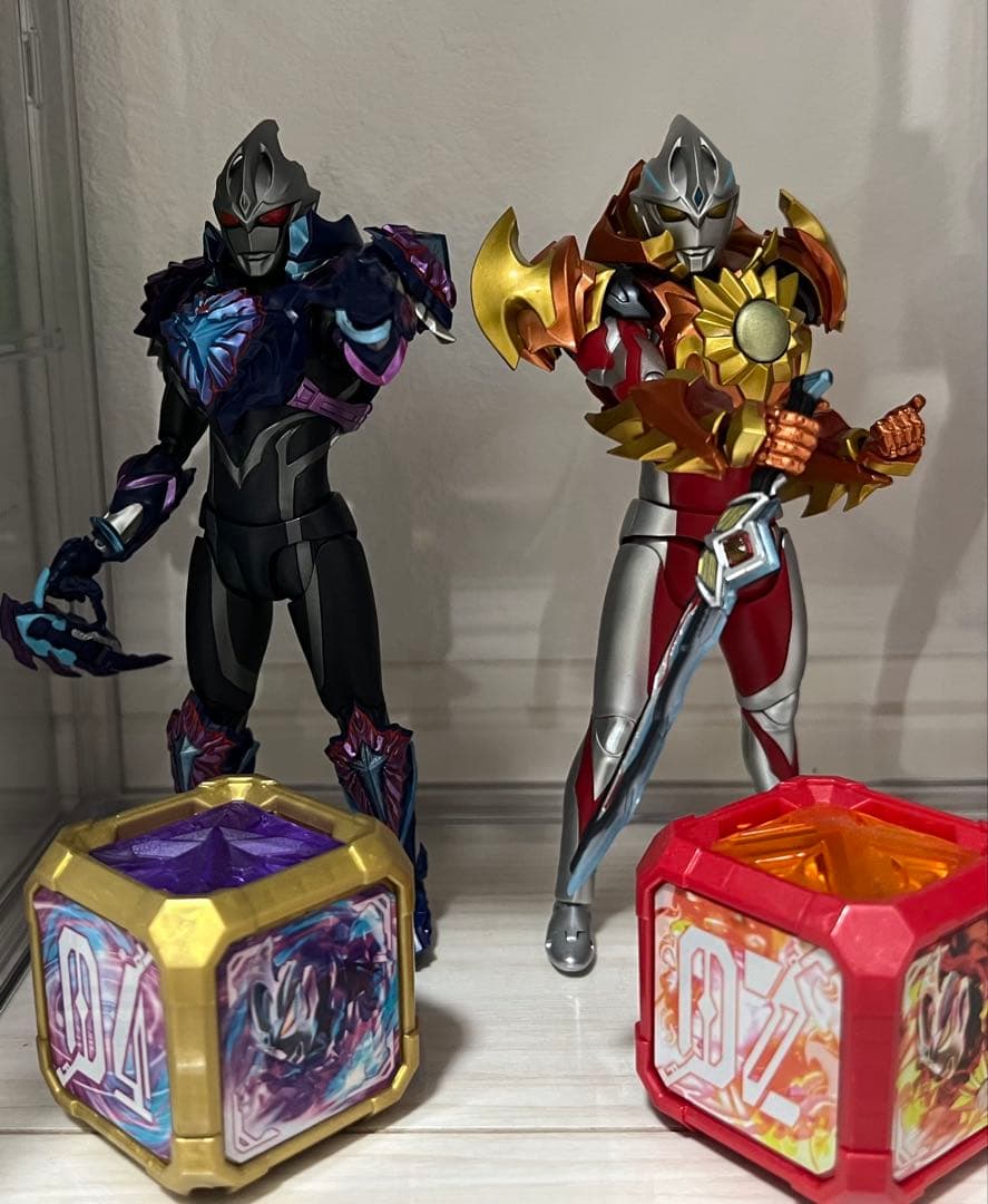 S.H.Figuarts ウルトラマンアーク&ギルアークセット