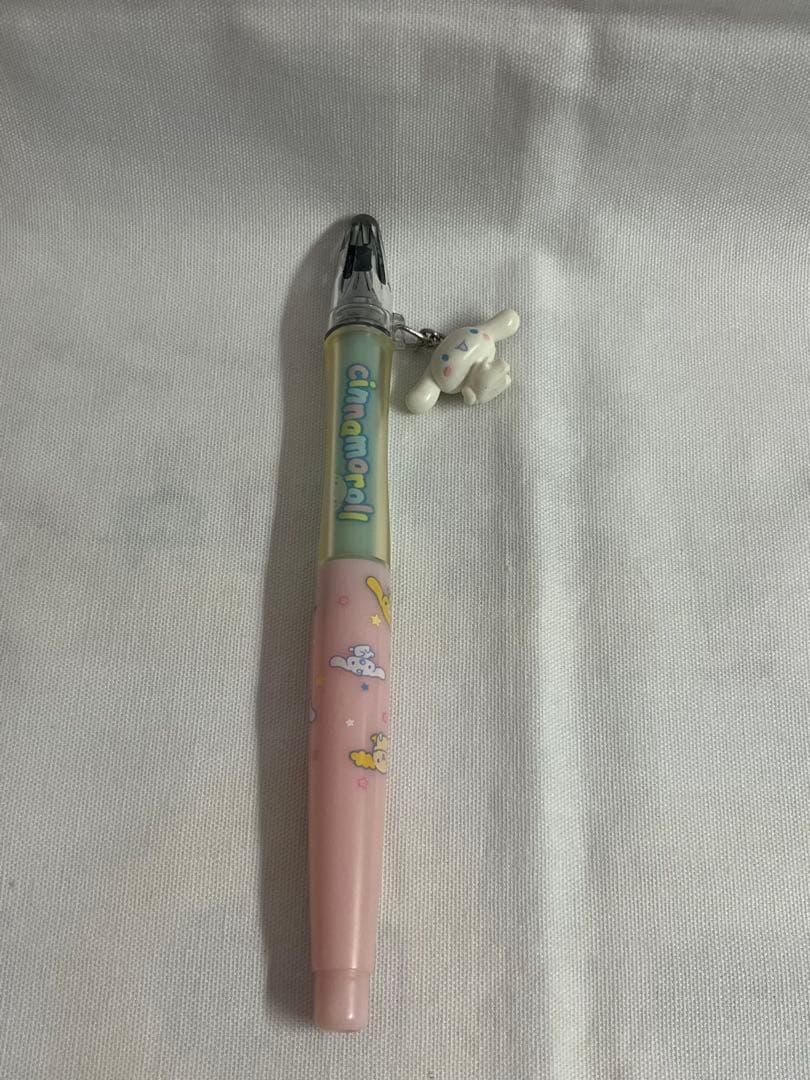 d*3様 シナモロール　ドクターグリップボールペンマスコット付き　サンリオ
