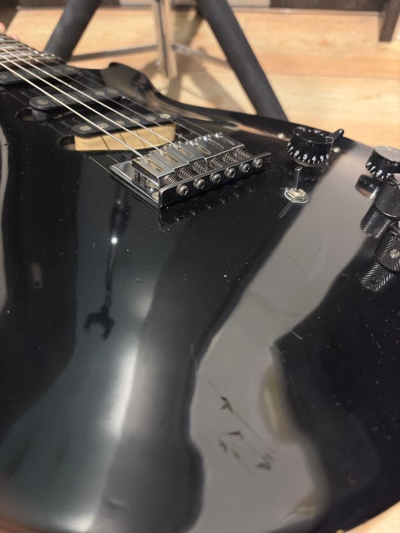 Edwards by ESP エドワーズ E-I-85LP