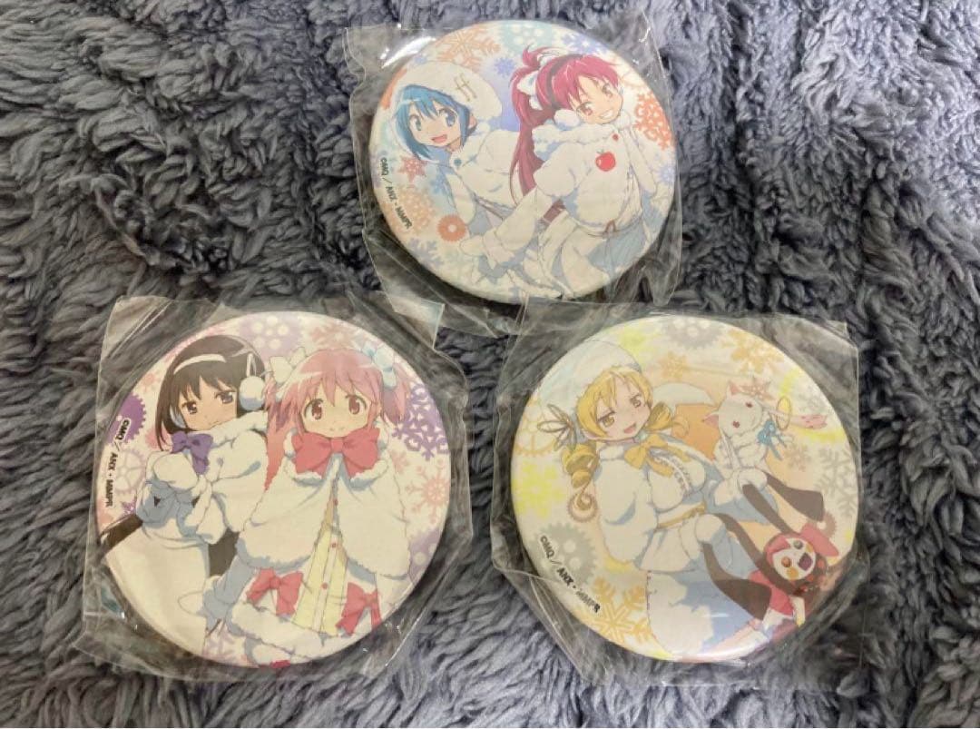 魔法少女まどかマギカ まどマギ 雪まつり限定オリジナル缶バッジ 3点