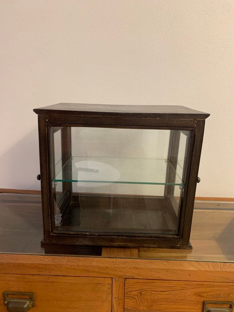 a.depeche アデペシュ アンティーク ガラスショーケース 左右開閉