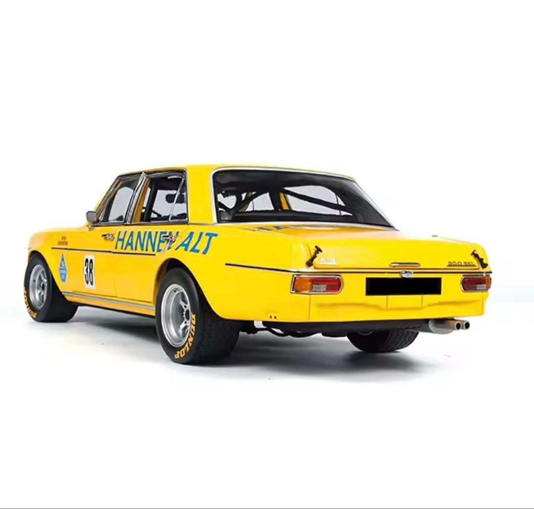 メルセデスベンツ 1971年モデル 1/18sスケールイエロー レースカー 38