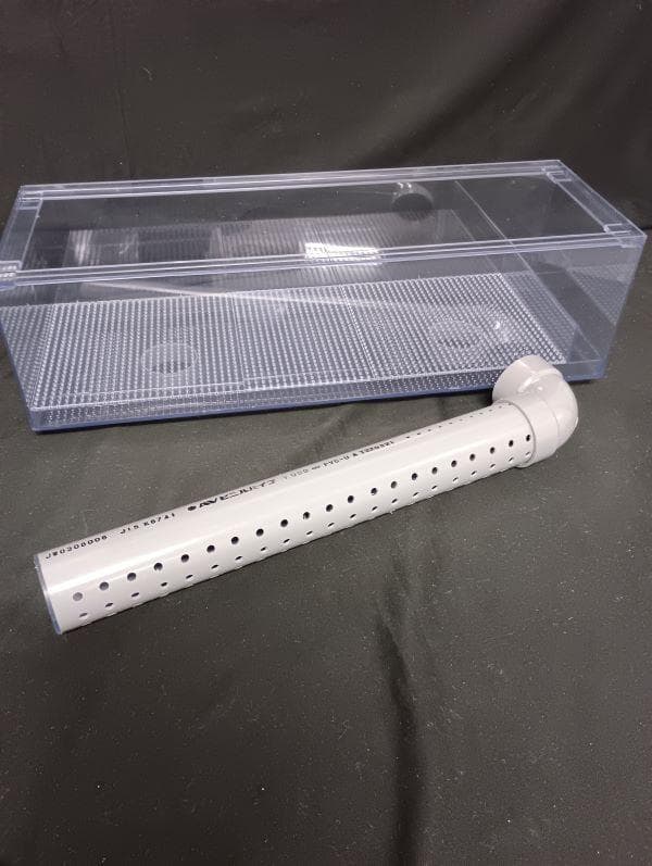 濾過槽＆水槽奥行・横幅６００用にセットできるウールボックス　オーバーフロー機能付