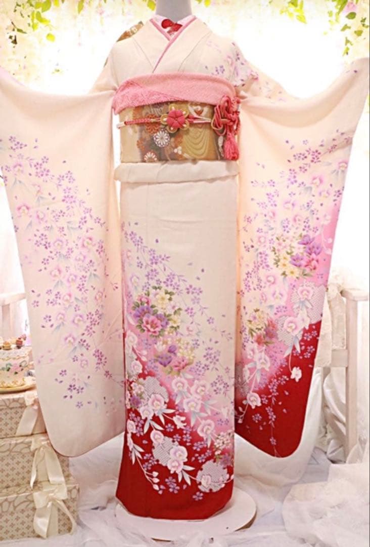 白地に蘭の花❤️可憐で清楚❤️透明感が抜群に可愛い振袖✨袋帯との2点セット