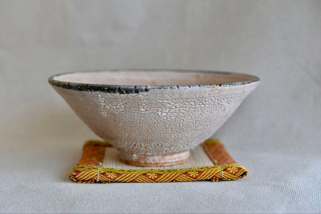 唐津　皮鯨　抹茶碗