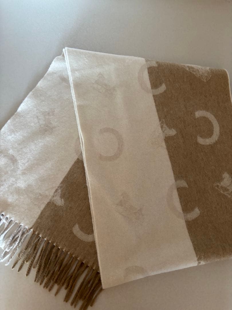 新品未使用セリーヌスカーフ/ウール＆カシミア