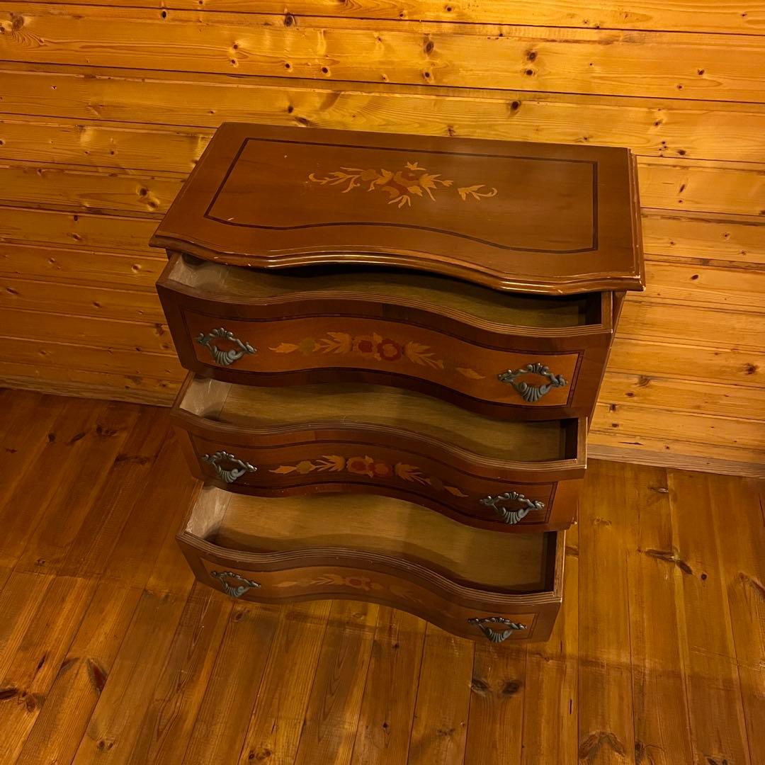 猫脚ヨーロッパ家具 象嵌細工 3段チェスト　アンティーク家具