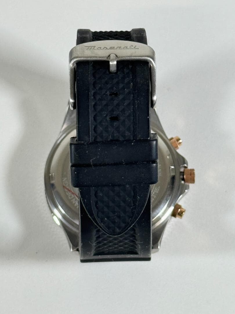 【美品】Maserati クロノグラフ 時計 ブラック ラバーベルト