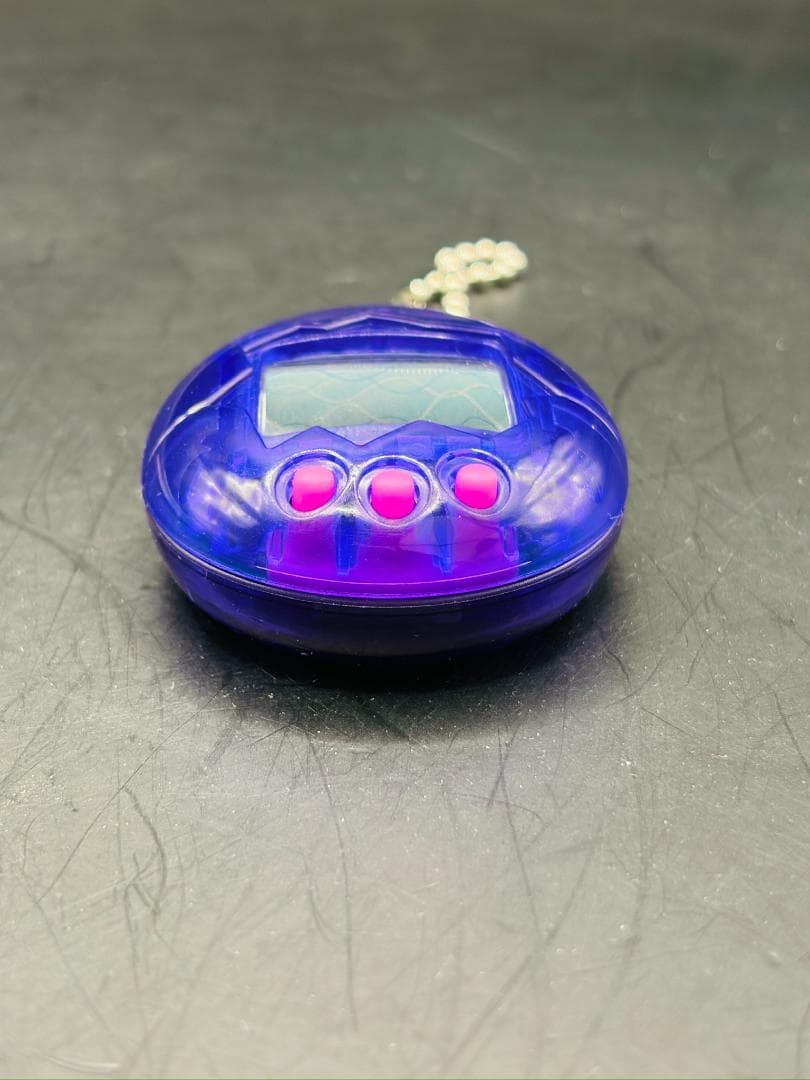 【希少品】海で発見！！たまごっち クリアパープル