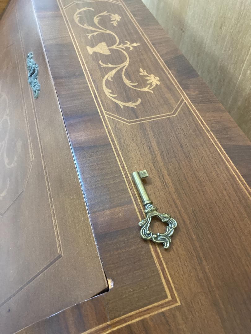 イタリア 象嵌 ライティング ビューロー デスク 猫脚　クラシック 鍵付