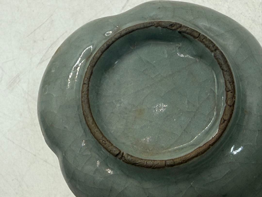 中国　宋時代　青磁海棠型小皿① 磁貫青磁　送料込み251214