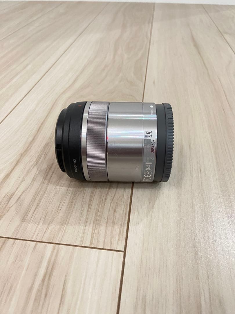 SONY E30mm F3.5 Macro レンズ