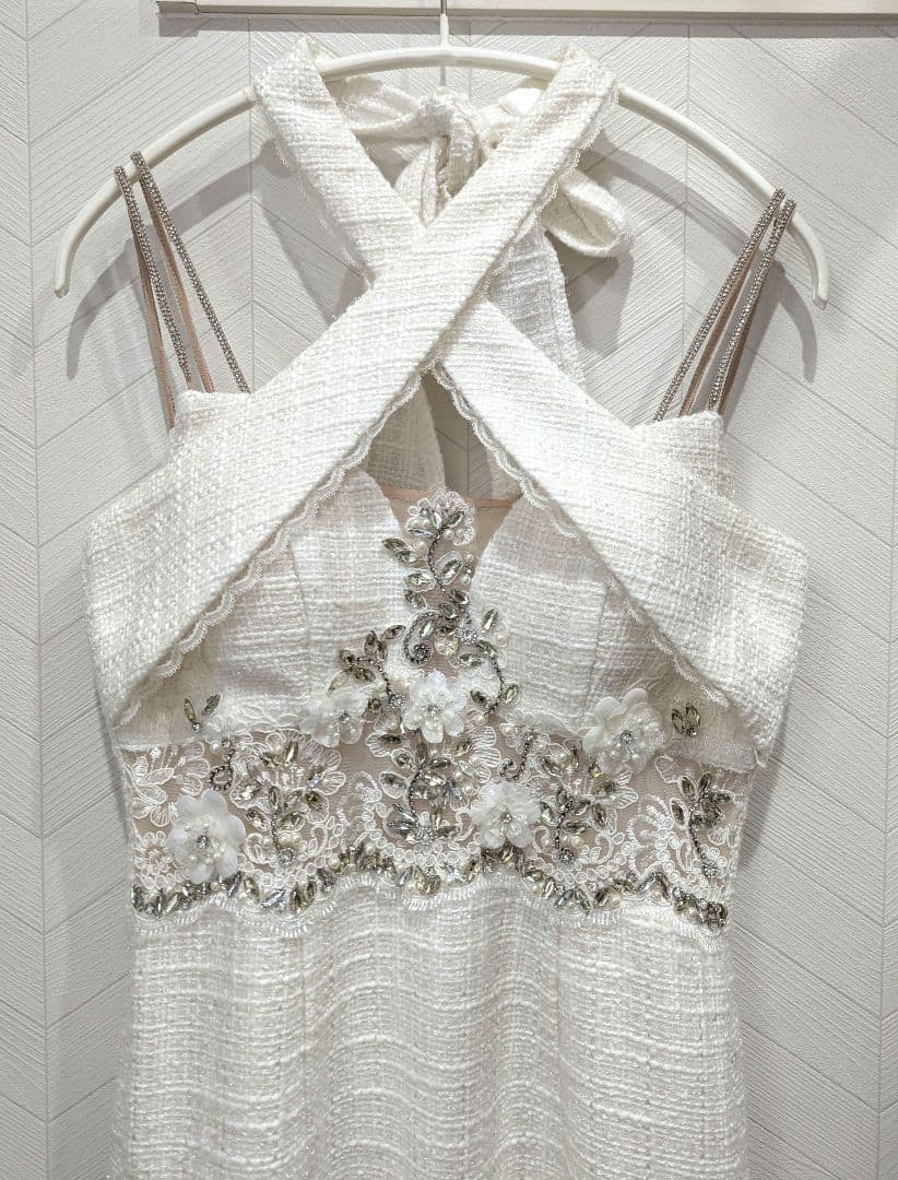 【an】キャバドレス M ホワイト クロスストラップ マーメイド