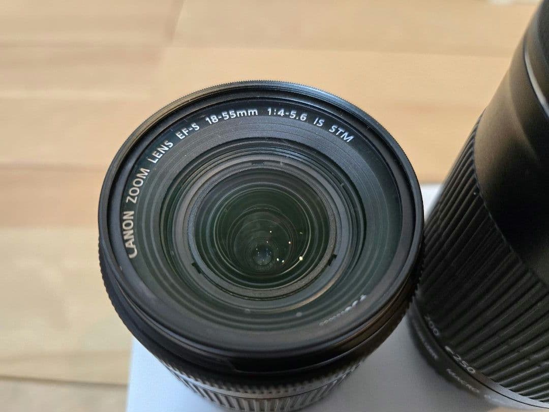 Canon EOS Kiss X9 ダブルズームキット