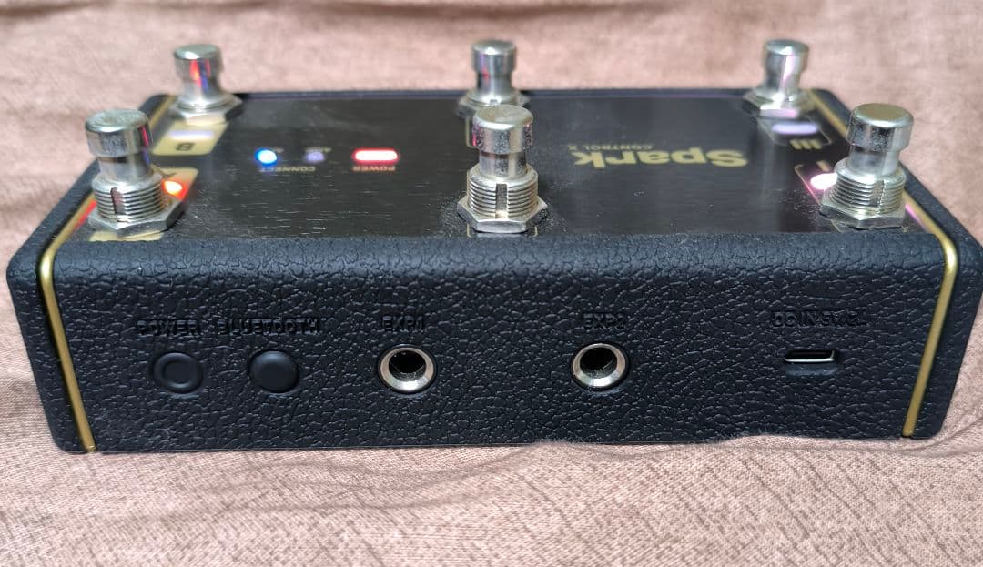 Spark control x フットスイッチ