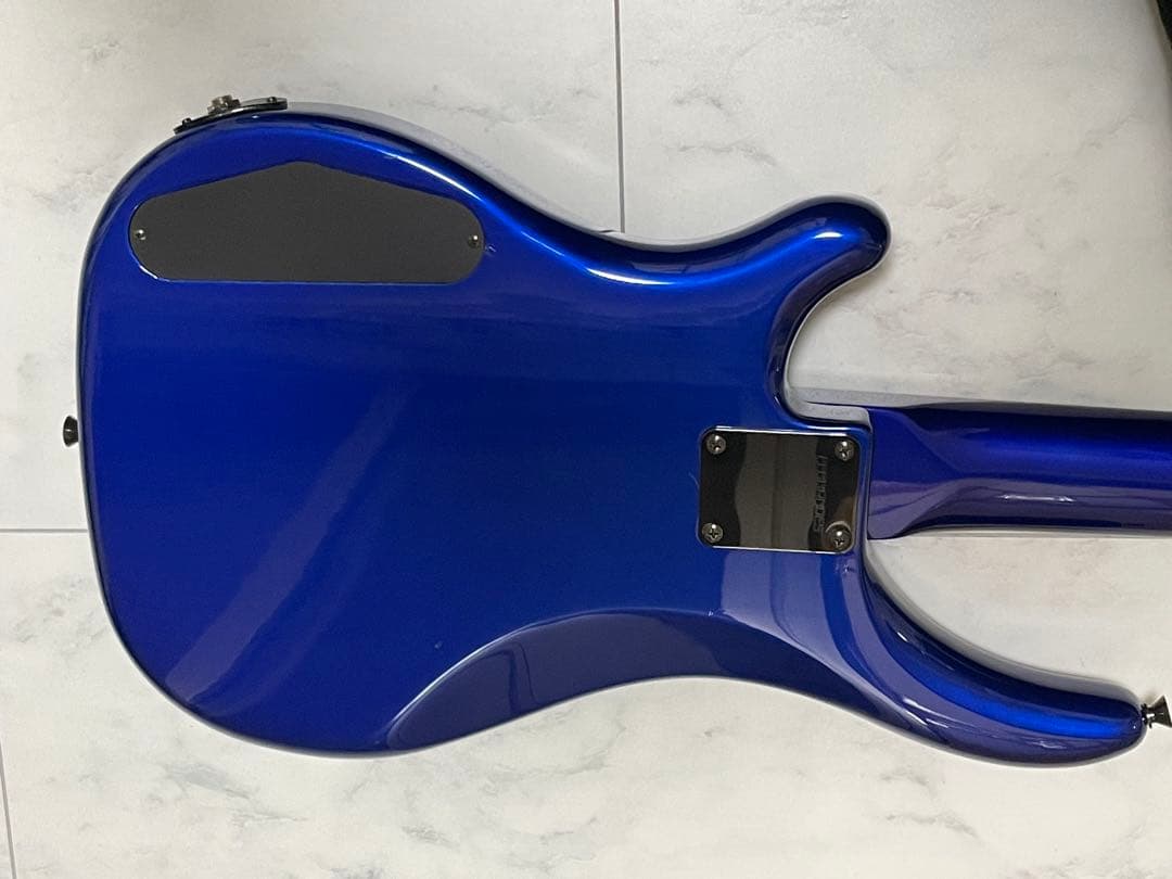 フェルナンデス　FERNANDES REVOLVER エレキベース