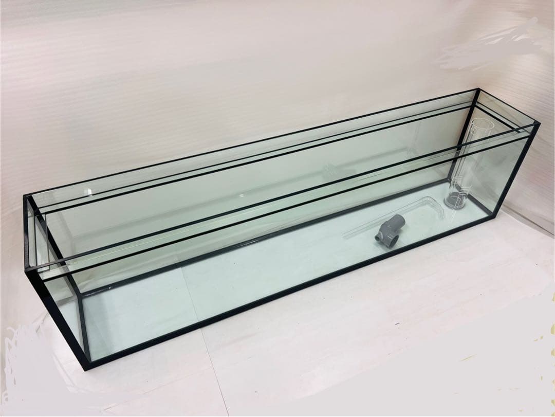 特注仕様1800ｘ325ｘ500㎜ ガラス水槽 フランジ加工付き　未使用品