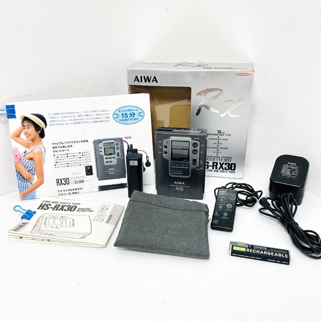 希少 AIWA ポータブルステレオカセットプレーヤー HS-RX30