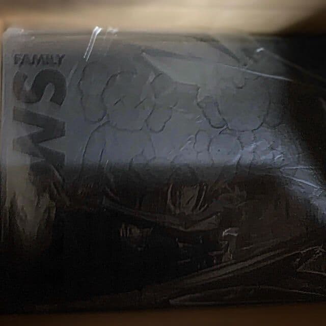 KAWS FAMILY BLACK カウズ