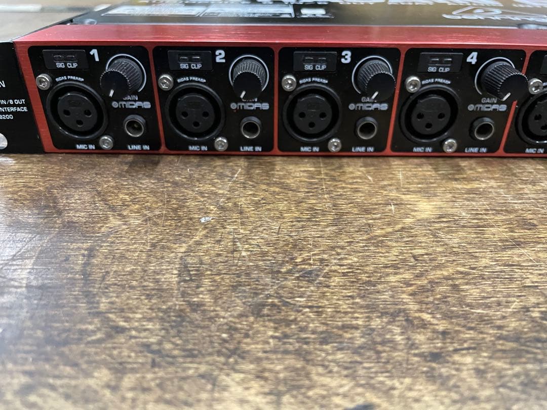 DJ機材 Behringer ULTRAGAIN DIGITAL ADA8200