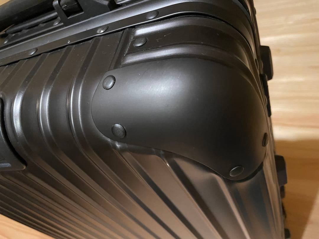 MONCLERモンクレール× RIMOWAトパーズ ステルス32L 付属品付